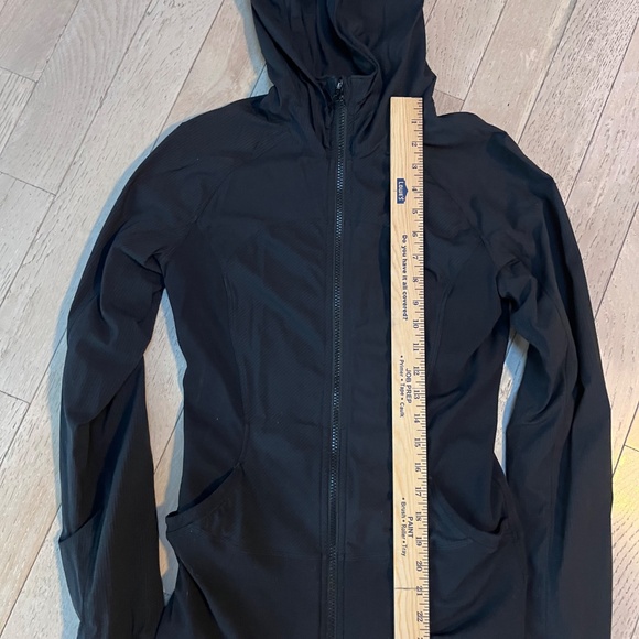 Lululemon Women's In Flux Jacket Black 8 Reversible Full Zip Hood reversible - Picture 7 of 10
